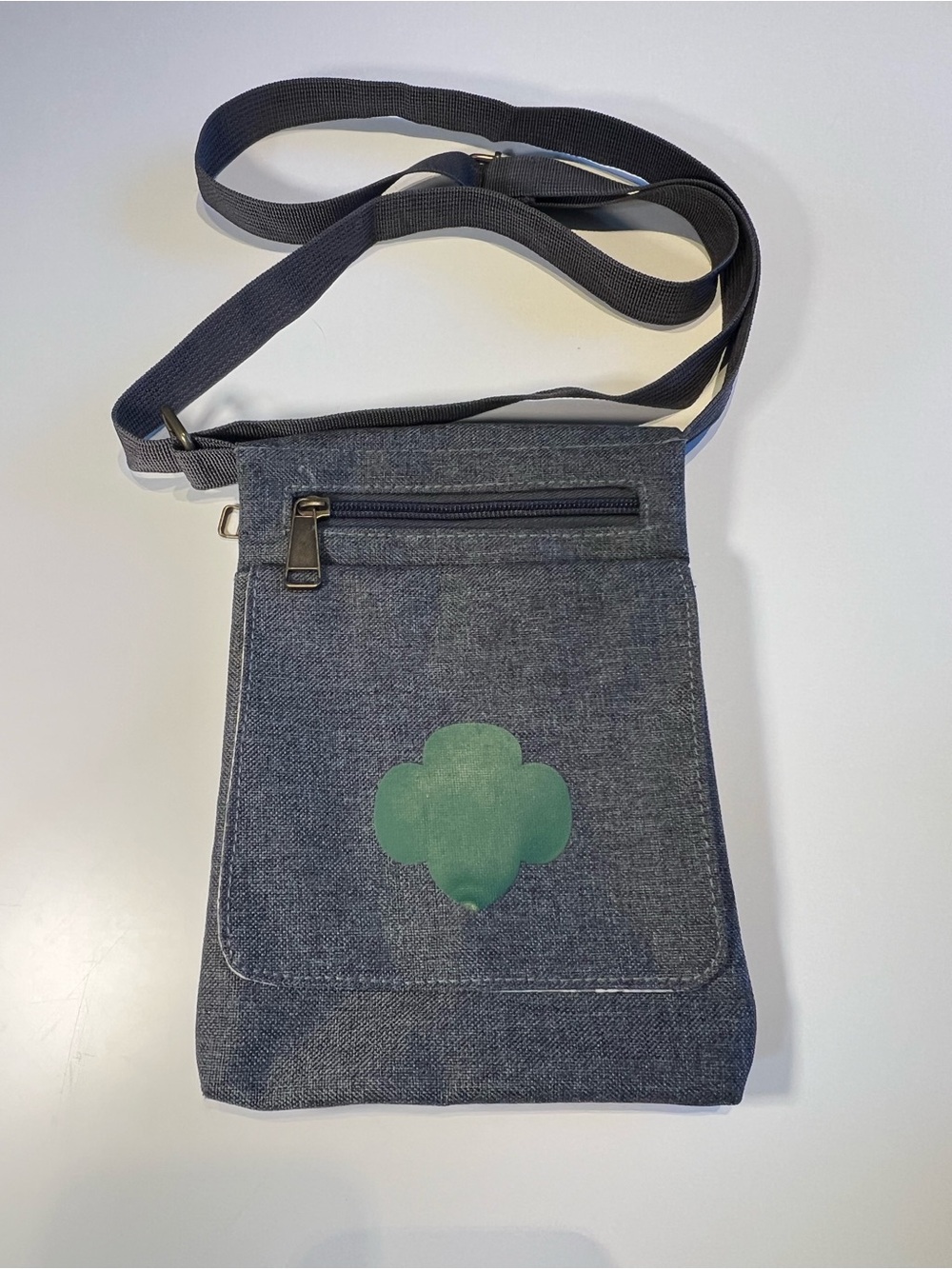 Girl Scouts "Go Green" Gray Crossbody Bag with Green Trefoil Detail